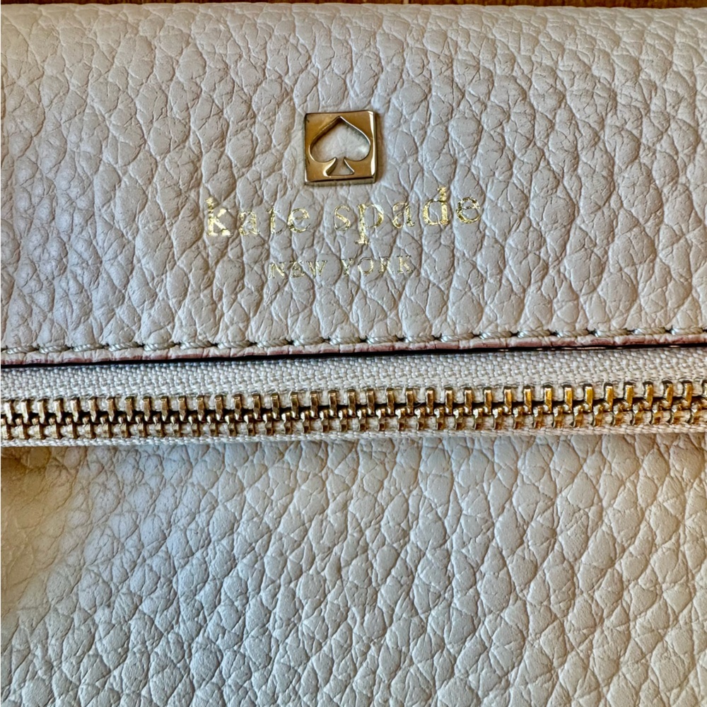 Kate Spade Brand Crossbody Black Beige Leather Tassel Designer Bag - Picture 5 of 15